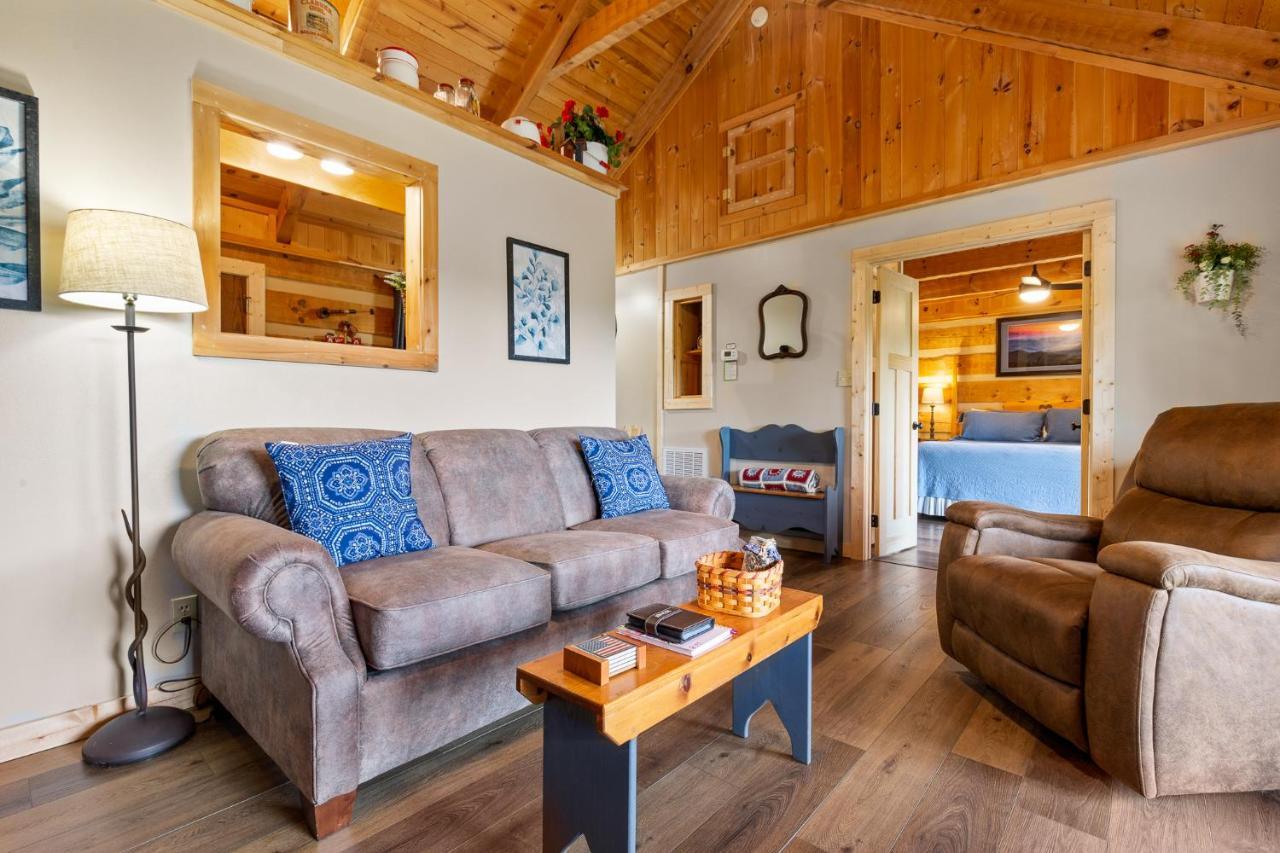 Nestled Inn McCookville Luaran gambar